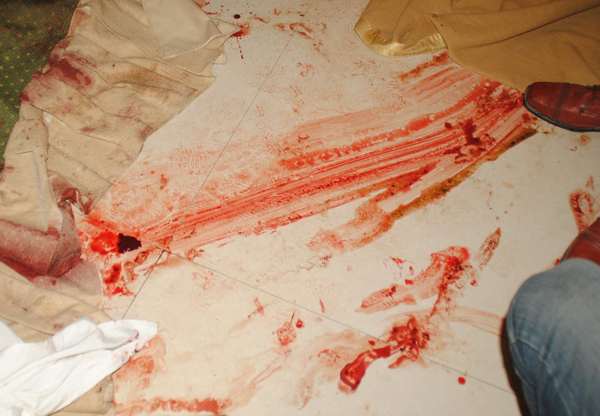 brother murdered sister then kill himself.