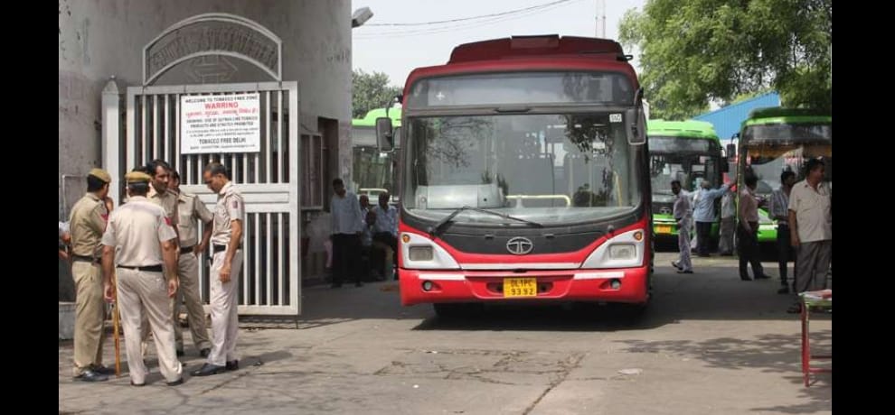 dtc buses to go out of roads till 2025, board shows concern in its meeting
