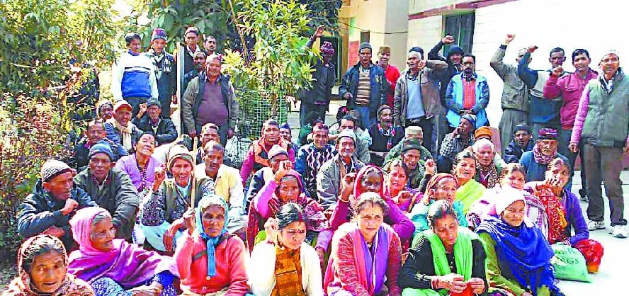 Gorillas, protesting against the Centre and Delhi Police