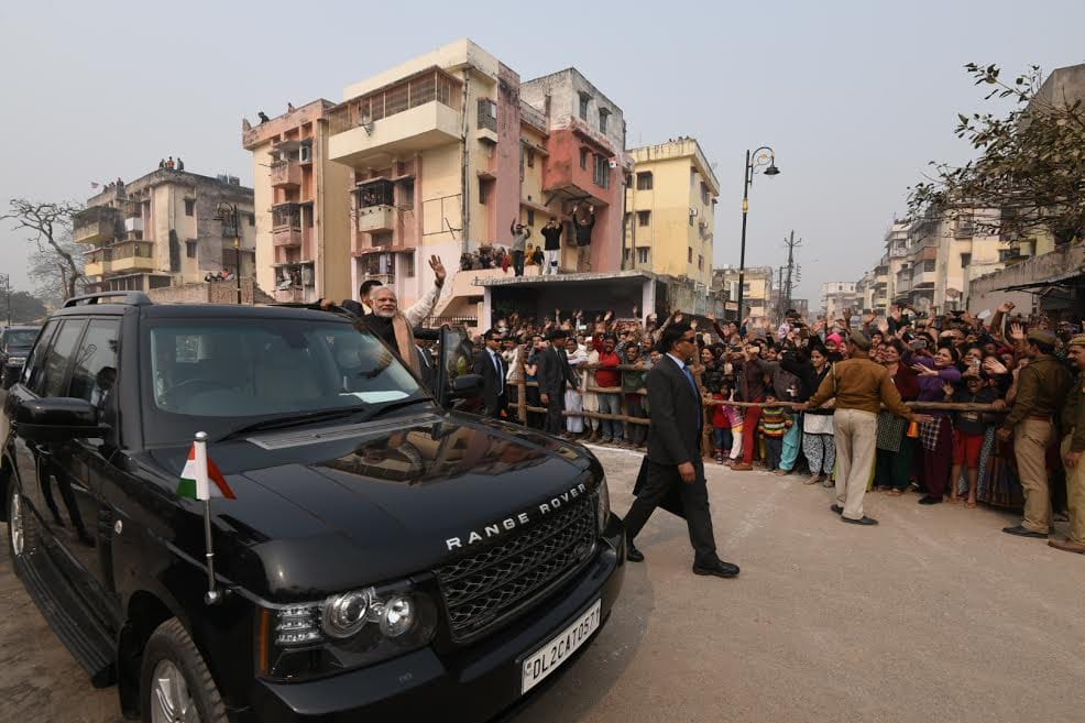 see the photos of pm modi varanasi visit