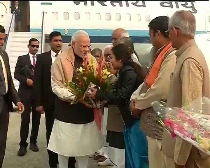 see the photos of pm modi varanasi visit