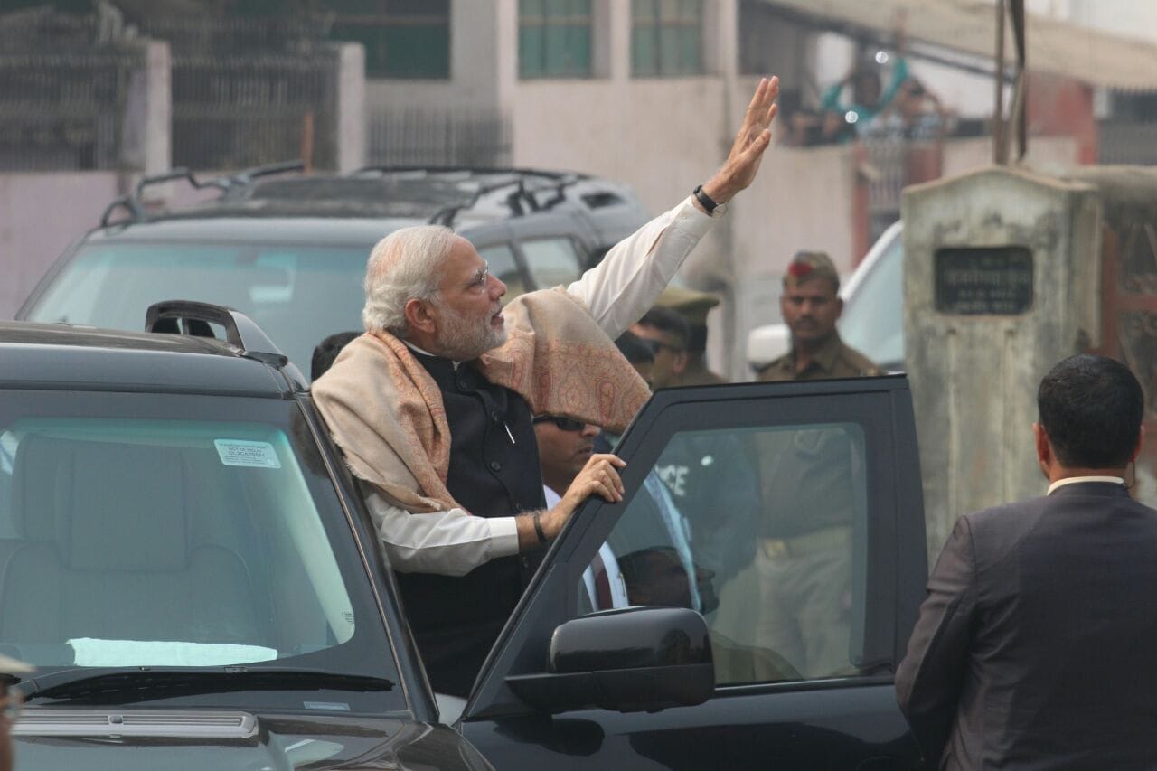 see the photos of pm modi varanasi visit