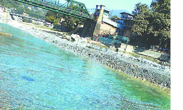 Sarayu becoming visible now clear