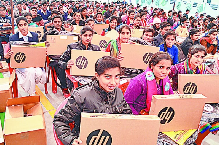 Future laptops Snware young: Rajendra Singh