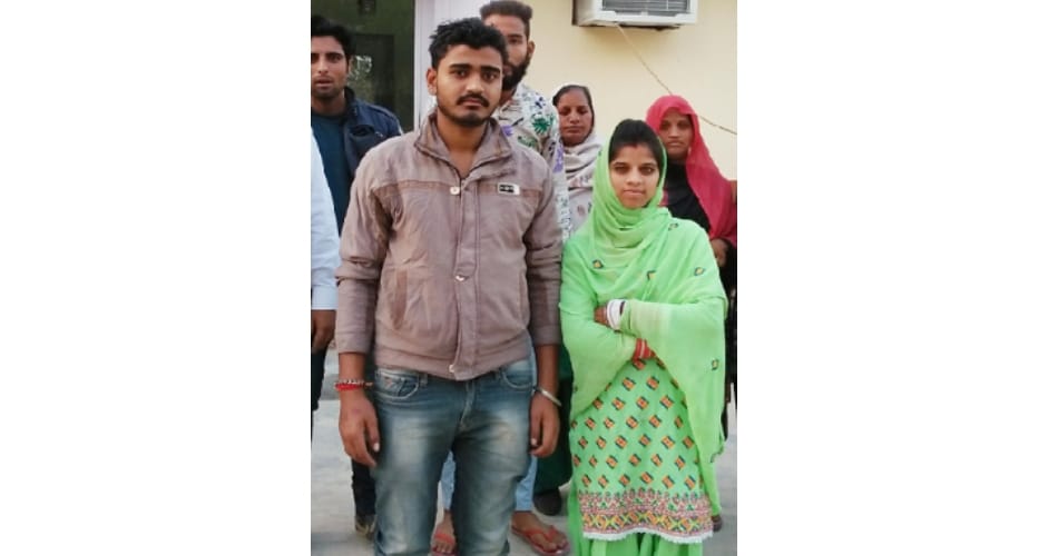 Unique marriage in abohar due to money demonetization