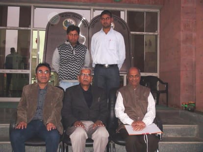 ajab gajab car invented by haryana boys, for whom no need of petrol and diesal