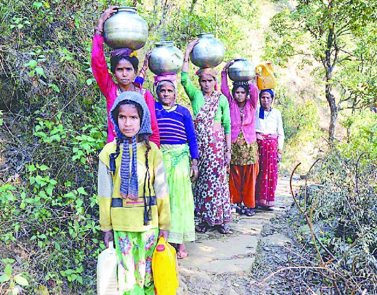 Carrying water in a full day passes