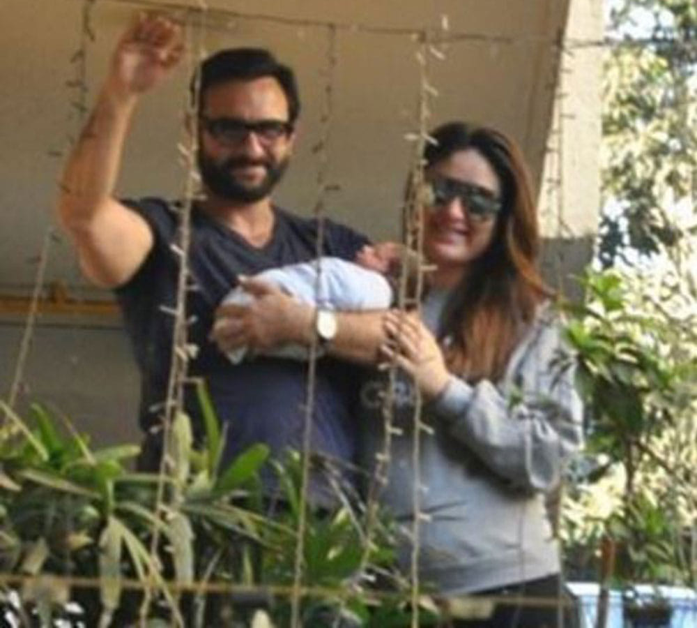 kareena kapoor khan discharge from hospital