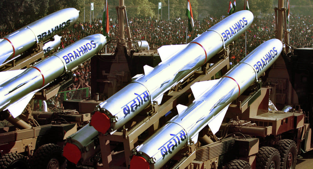 INDIA CAN DESTROY PAKISTANI NUCLEAR WEAPON IN SECONDS