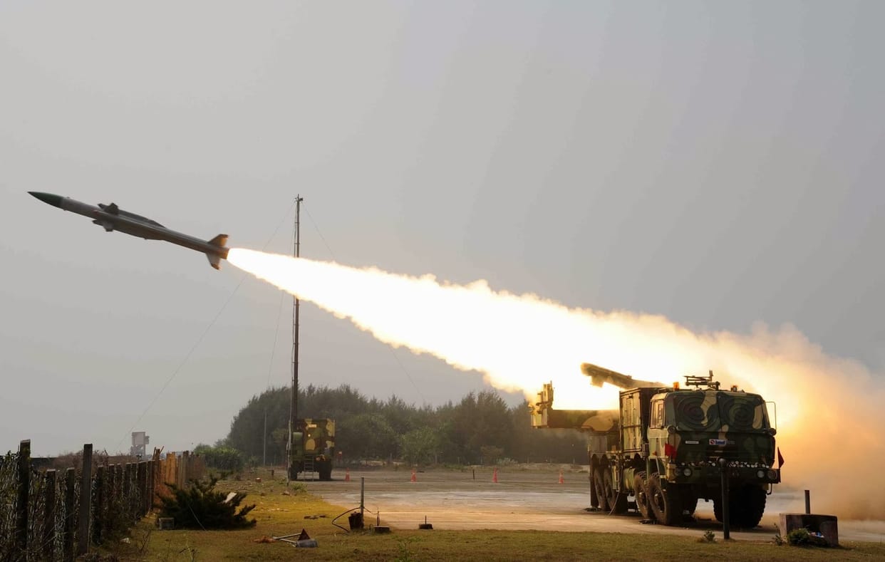 INDIA CAN DESTROY PAKISTANI NUCLEAR WEAPON IN SECONDS