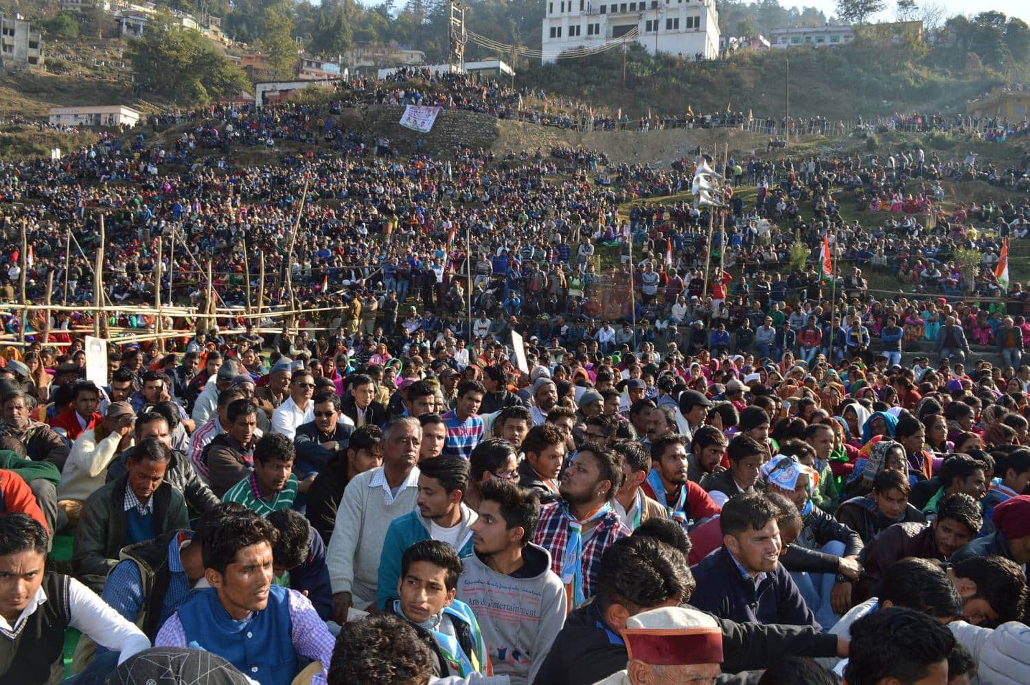 rahul gandhi almora rally photos.