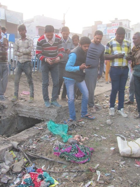 newborn baby thrown in the trash at Kurukshetra haryana