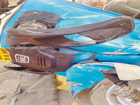 Car-auto collision killed four
