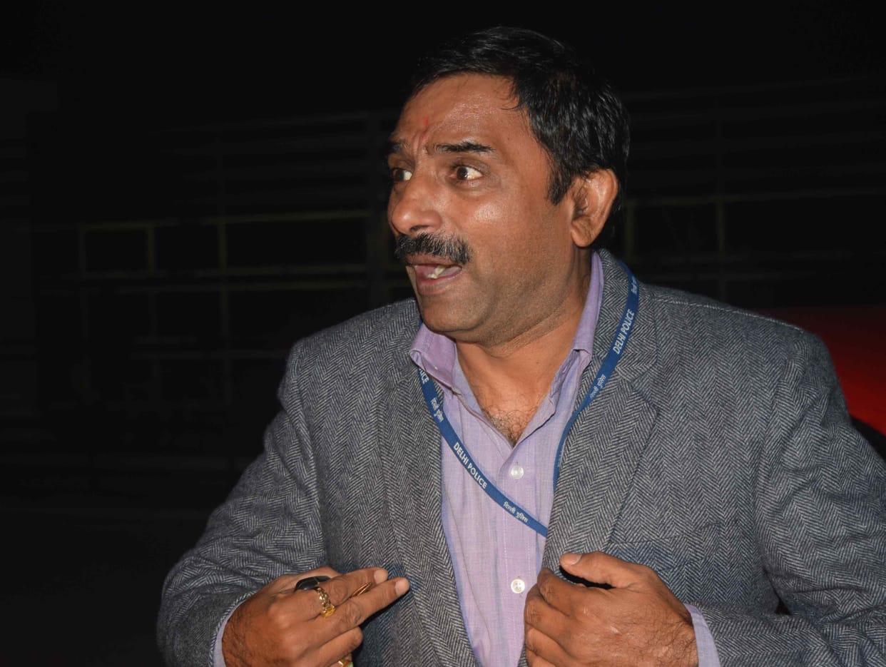 police officer daughter, can not read, luvas news, crime in rohtak, rohtak police