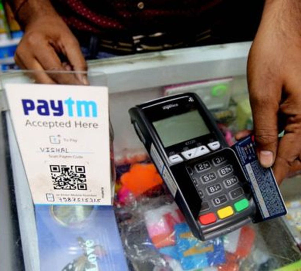 cashless payment can make you charge more 