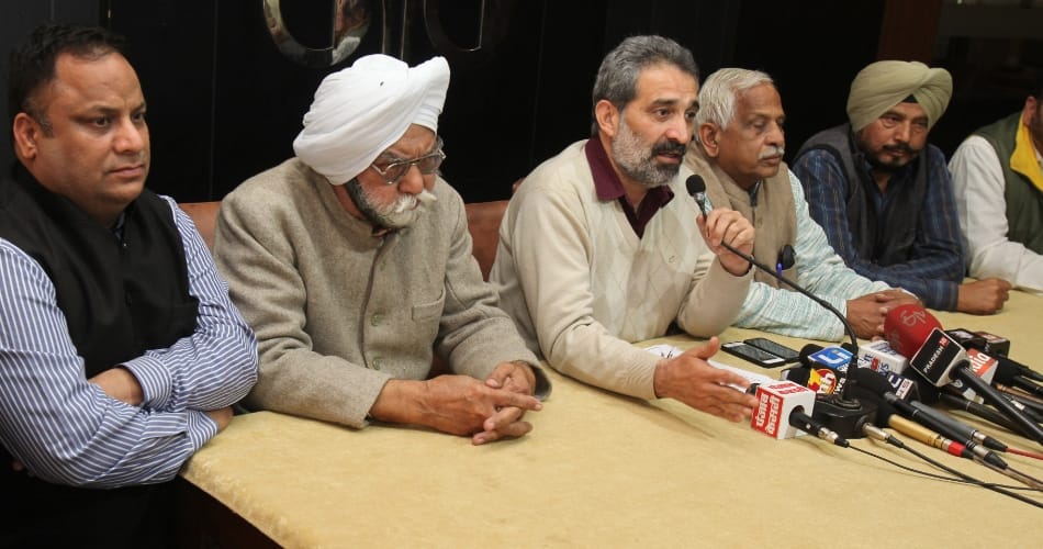 Chandermukhri sharma allegations on pawan kumar bansal