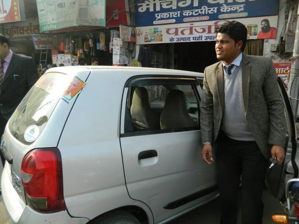 Breaking the glass of car's window 27 thousands stolen