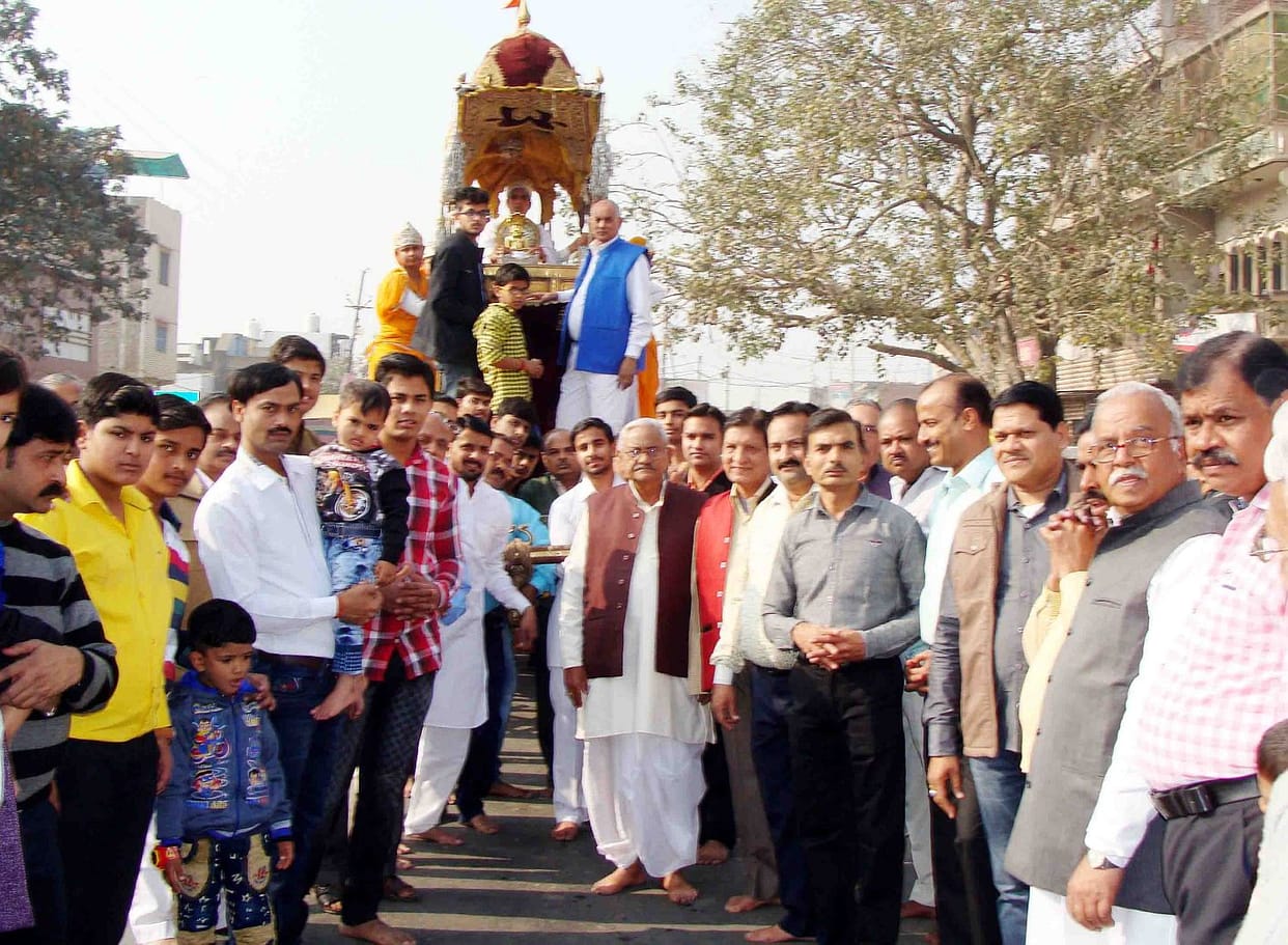 Fanfare procession was taken out