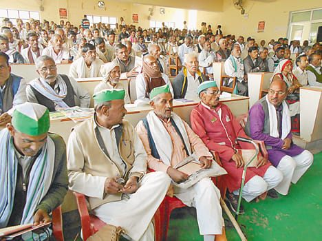 The yields were 32 farmers honored