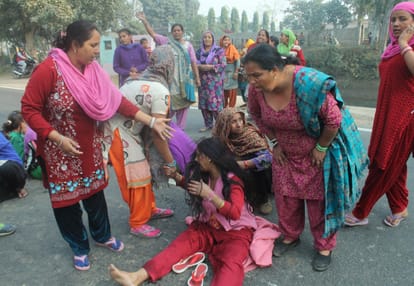 The child's death in a road accident