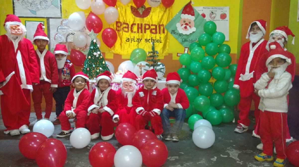 Splash of Christmas in schools