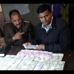 शाहबाद में नई और पुरानी करेंसी के साथ पकड़े गए युवक