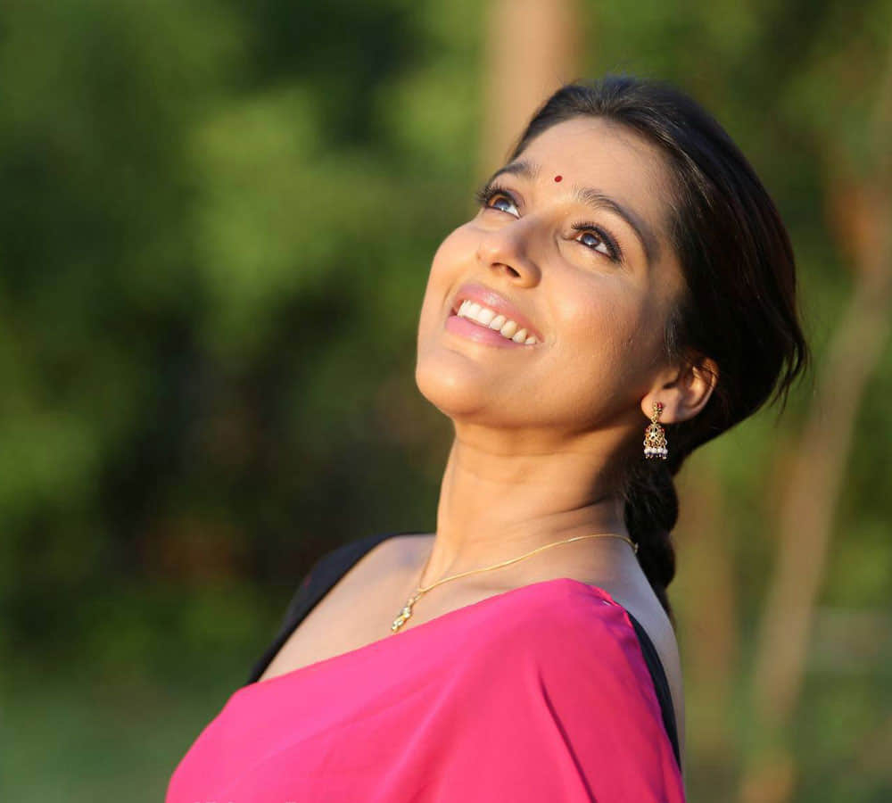 rape attempt with telugu actress rashmi gautam