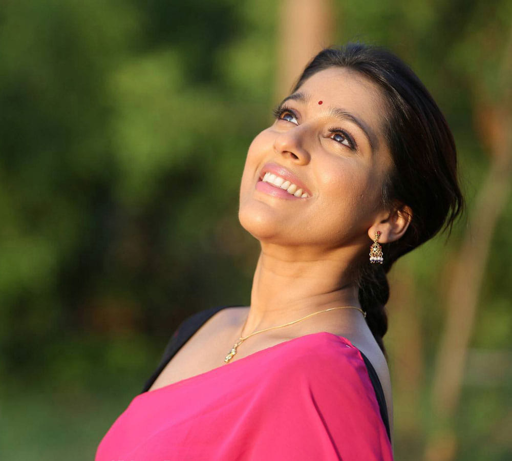 rape attempt with telugu actress rashmi gautam