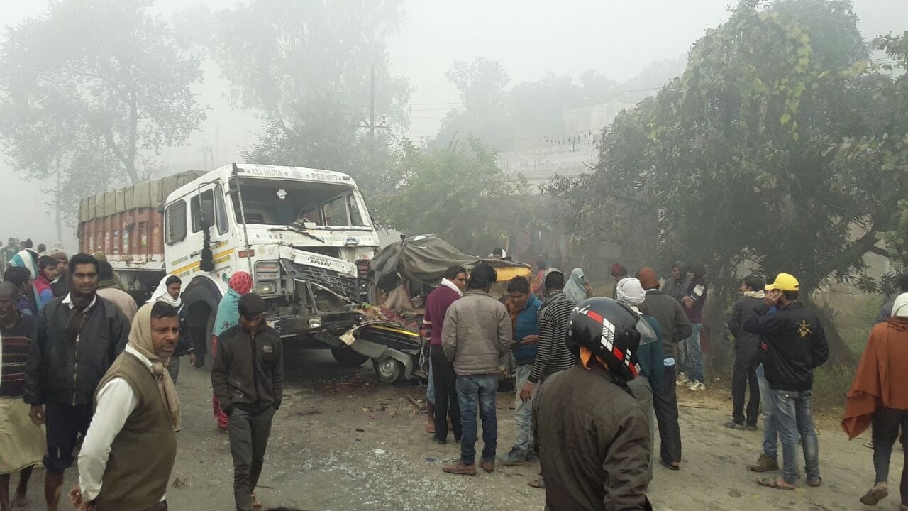 Major accident on Bhadohi-Varanasi highway, killed four