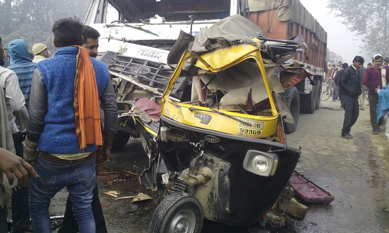 Major accident on Bhadohi-Varanasi highway, killed four