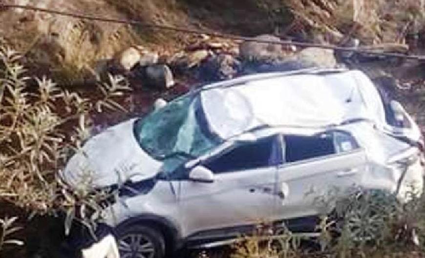 car fell down, one dead