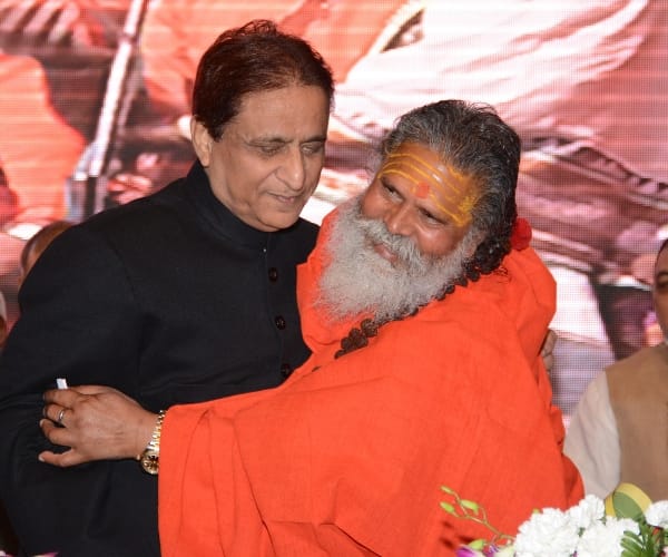  saints in lokbhawan in a   programme.
