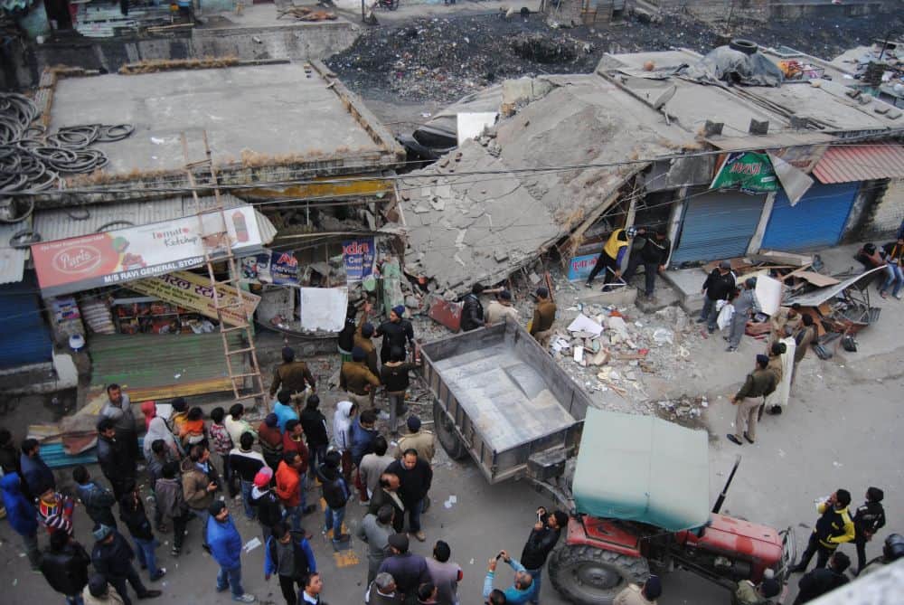 big blast due to gas leak in dehradun