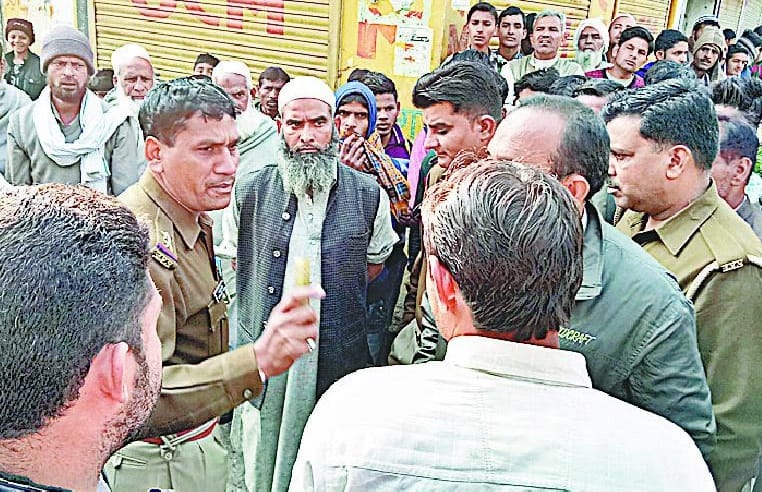 Bricks thrown representative councilor's house