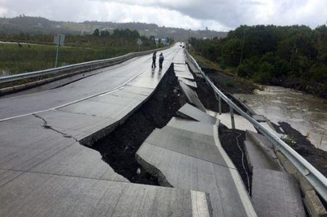 Powerfull earthquake of magnitude 7.6 hit Chile,  tsunami warning lifted