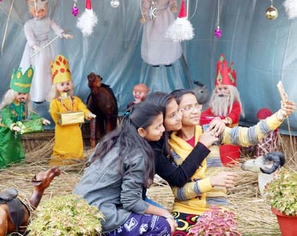see in pictures merry christmas celebration'