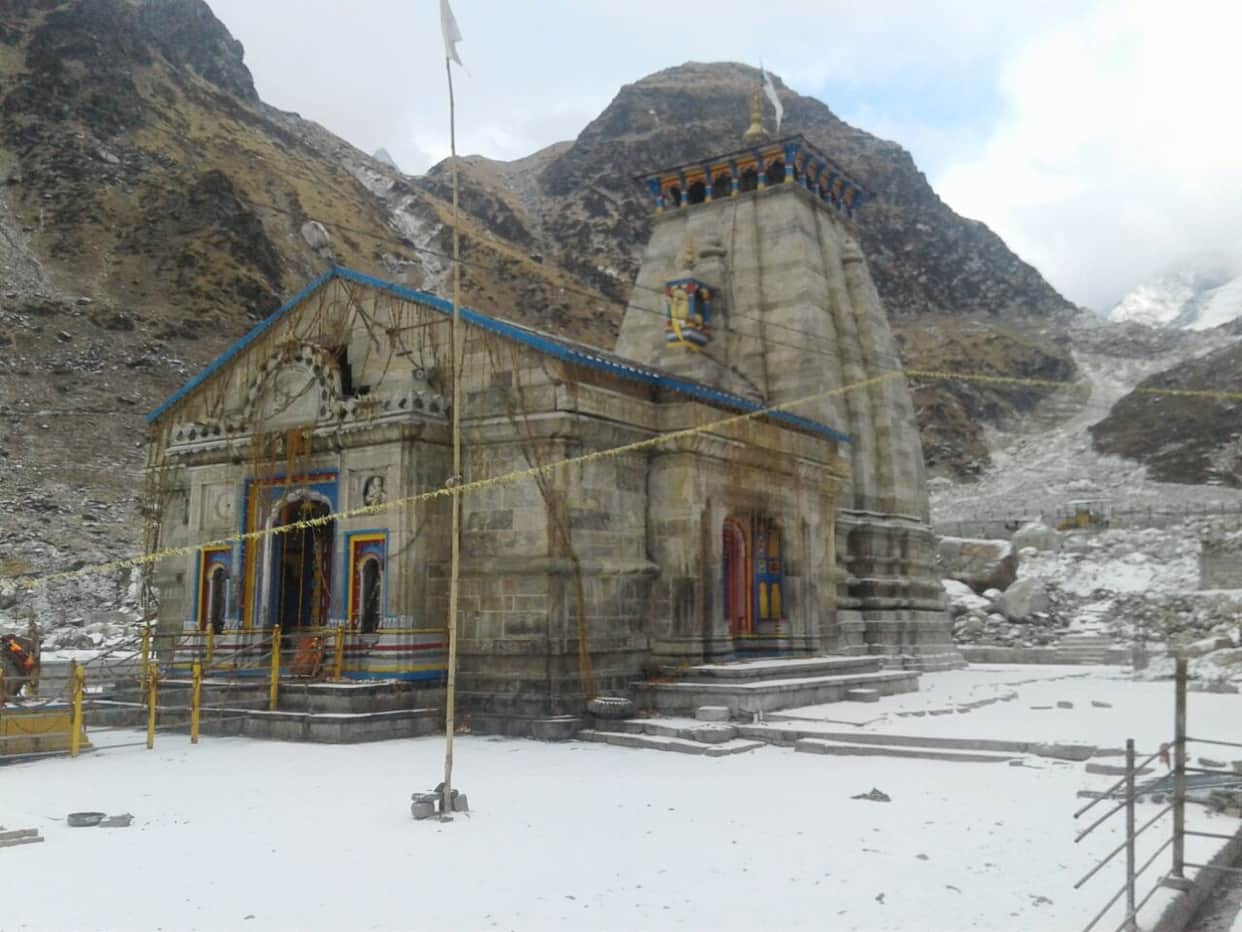 snowfall in kedarnathdham