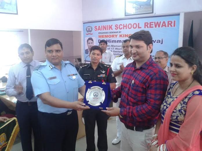 23 world record owner memory king of haryana dr. himmat bhardwaj profile and records