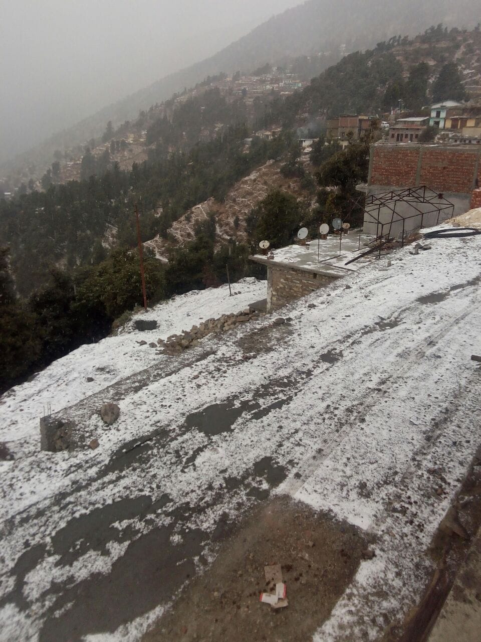 snowfall in kedarnathdham