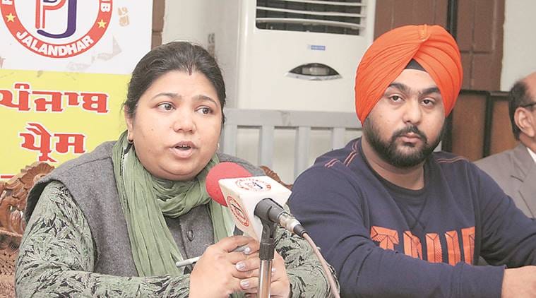 many aap and akali leaders join congress before punjab assembly election
