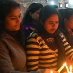 गिरजा घरों में प्रार्थना 