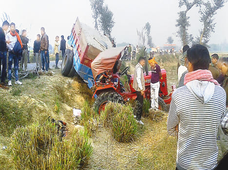 Boys and girls crushed by tractors, death