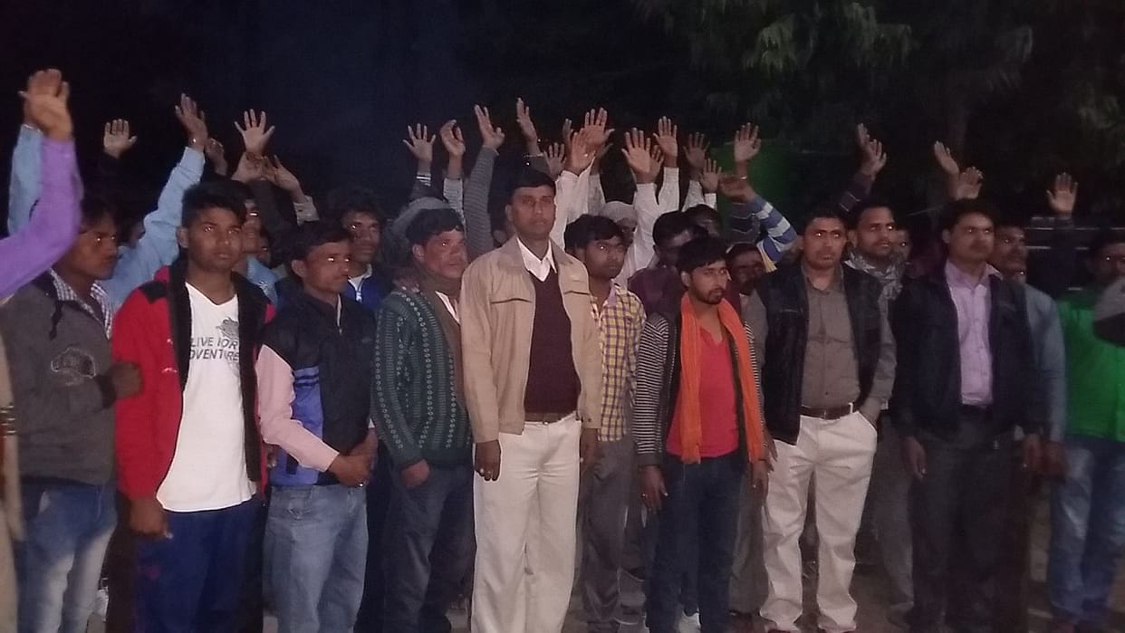 baink mainejar ne vyaapaaree ko jada tamaacha