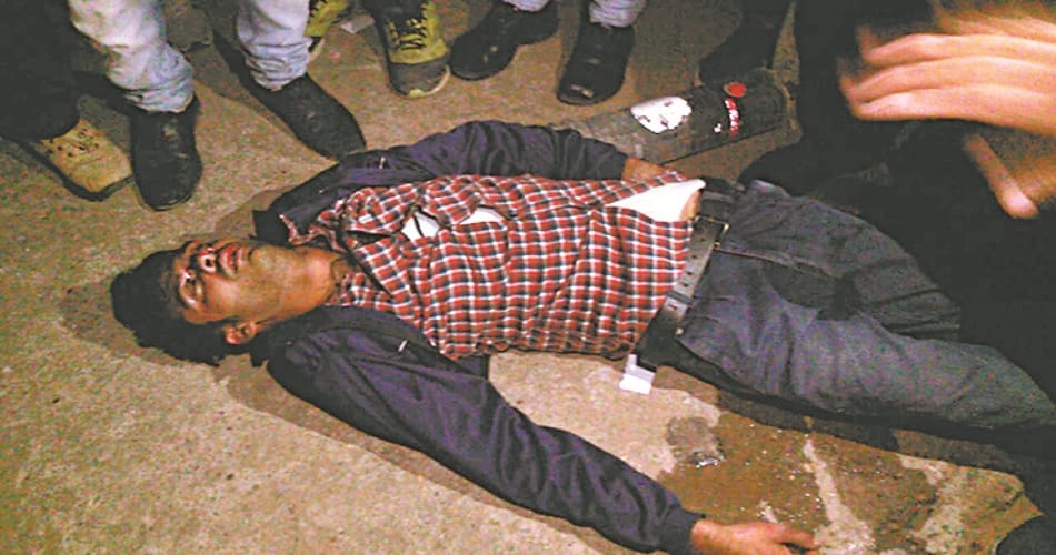 young man fell from the Roadways bus, wounded
