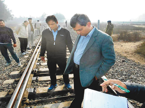 DRM flaws found in joint railway track