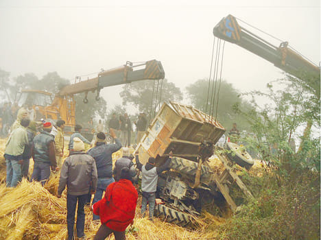 In quad-dumper collision, four injured