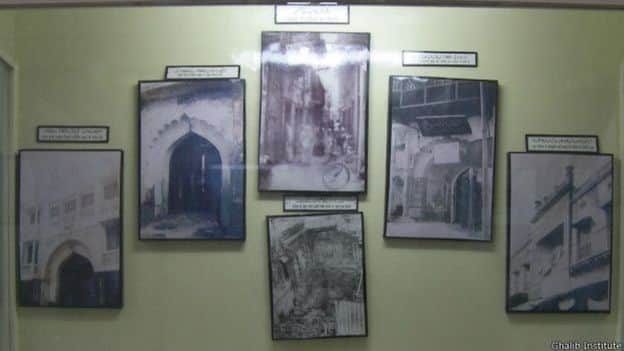 "Andaz-e-Ghalib speaks and says ... '