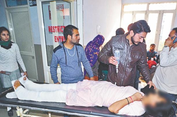 nursing student jumped from roof in udhampur