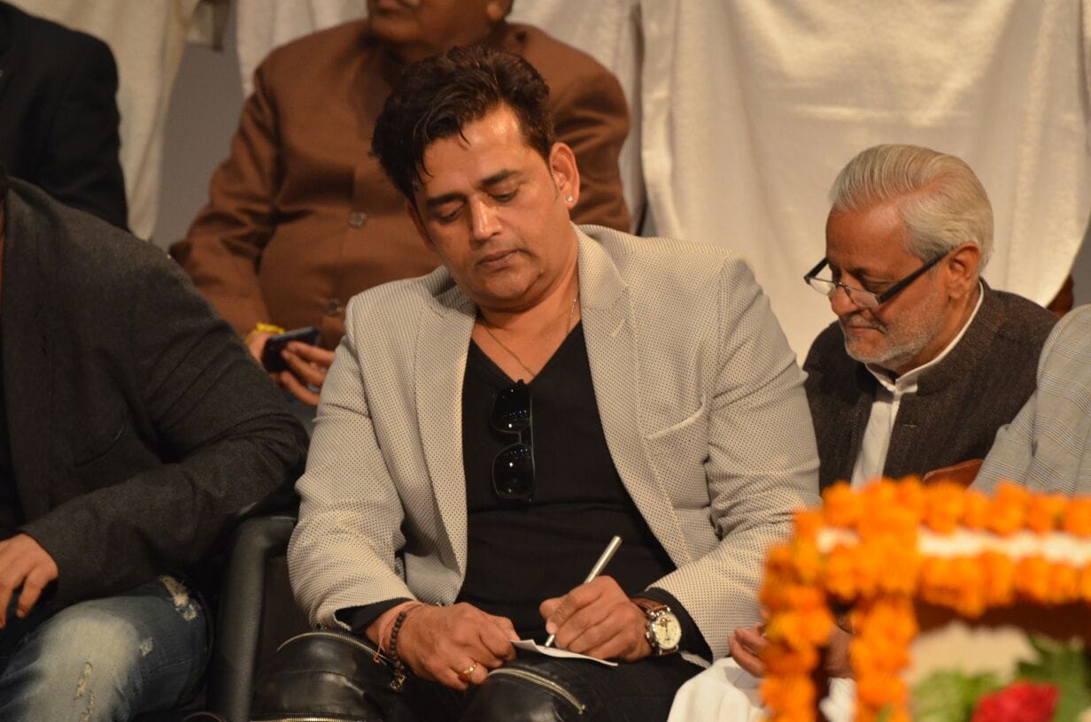 jaya bachchan attends liberal arts institute inauguration