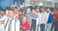 currency crisis, people, banks, quie, kaithal